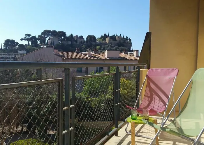 Le Mimosa 아파트 카시스